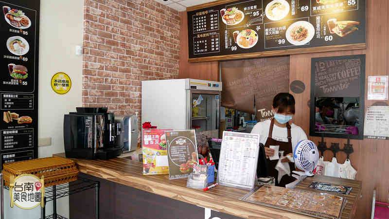 臺南美食-蕃茄村早午餐善化中正店