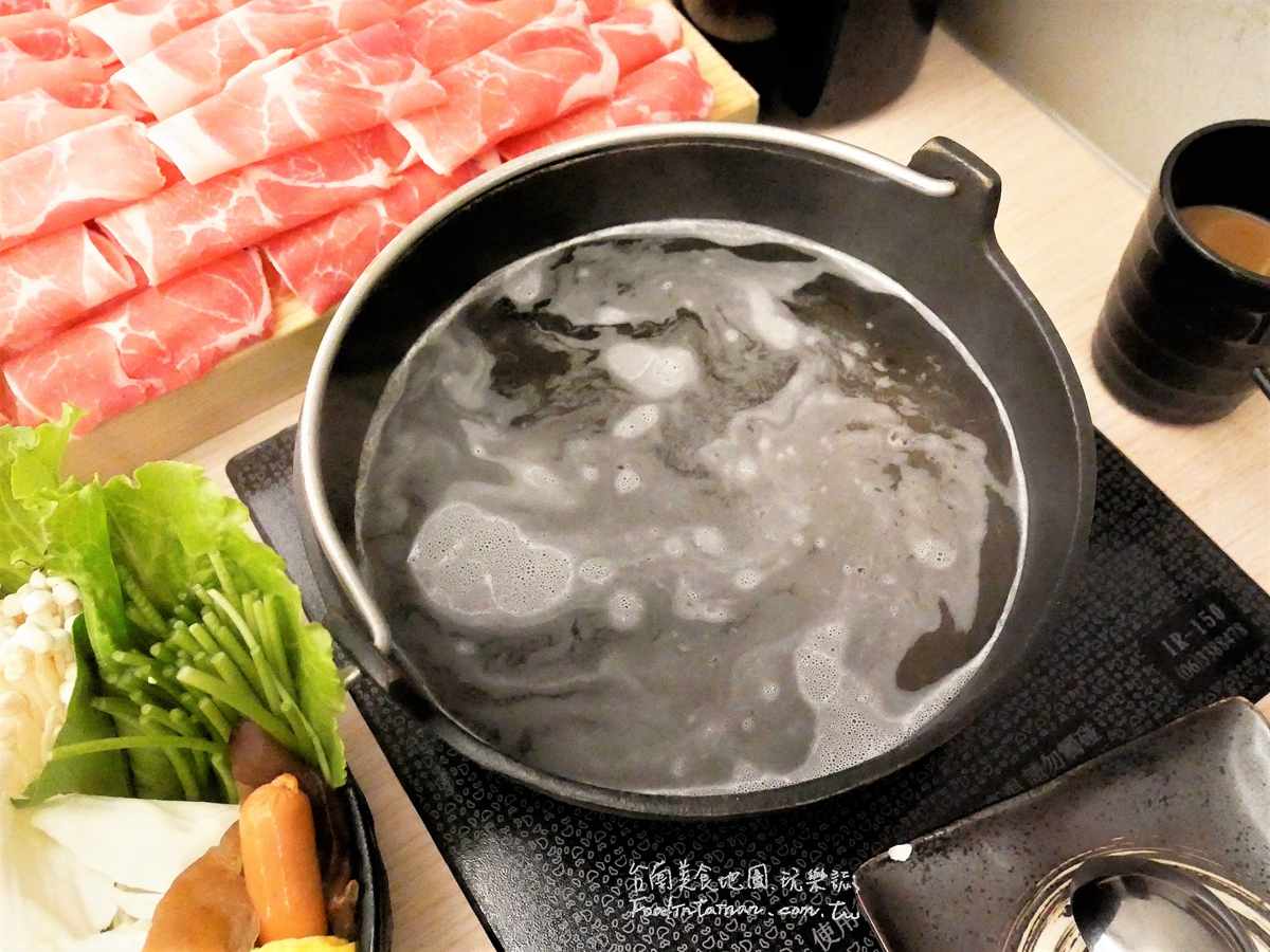 臺南美食火鍋推薦100oz盎司大肉盤-一緒に楽精緻日式涮涮鍋臺南中成店