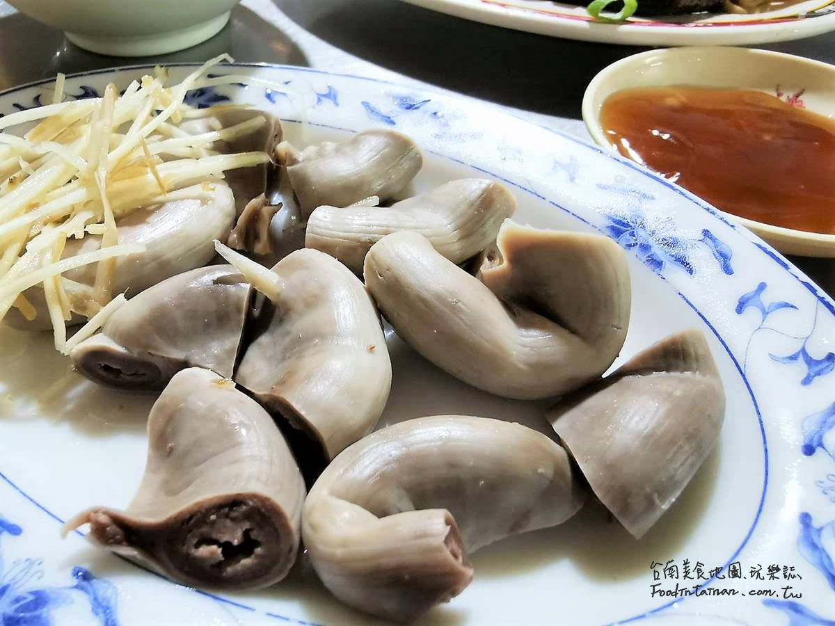 臺(tái)南東區(qū)推薦晚餐宵夜平價(jià)美味無名滷味魯味麵攤