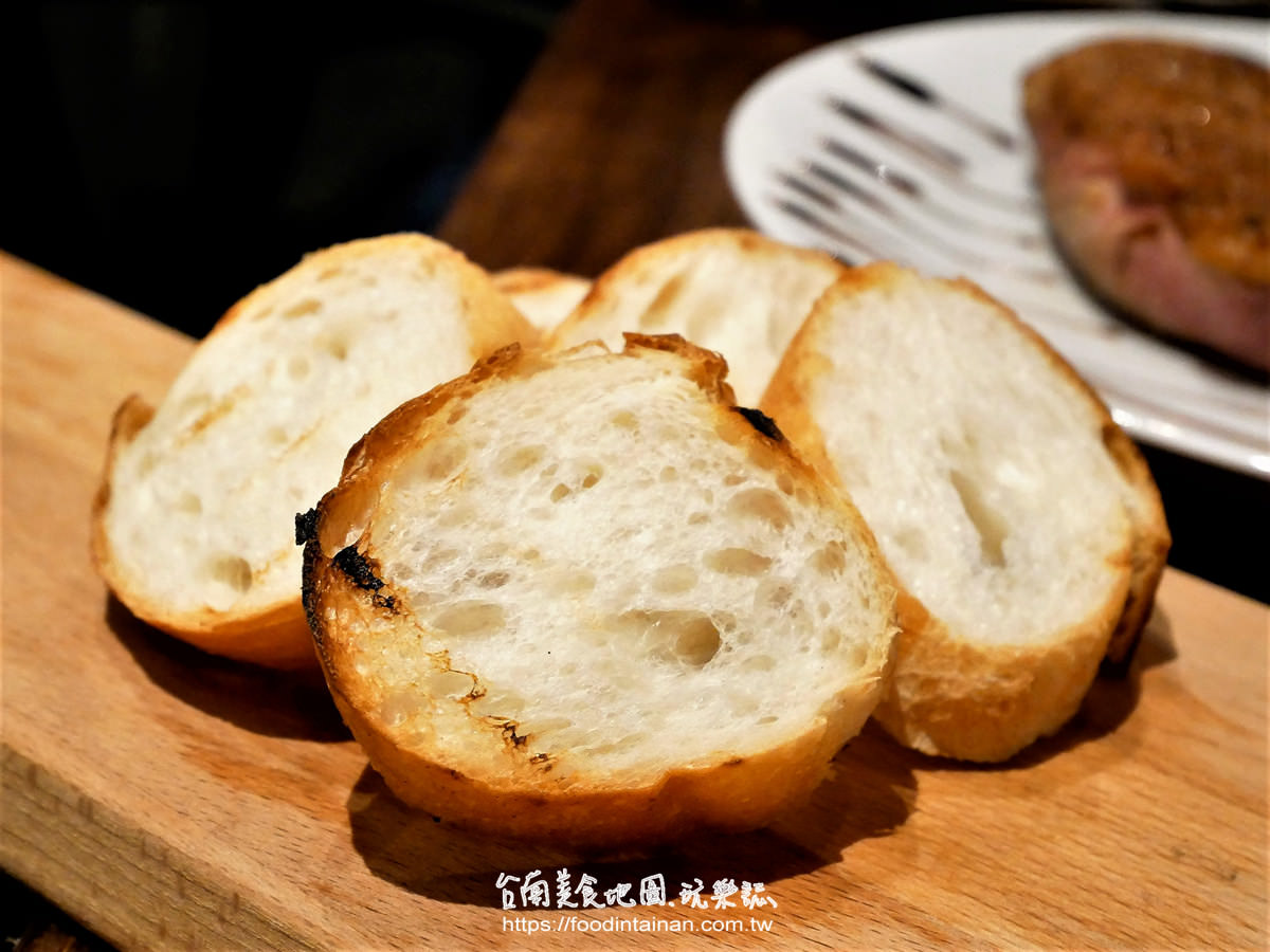 臺南東區(qū)推薦主廚私房義法料理早午餐下午茶午餐晚餐點心炸物甜點餐廳-Dotch Bistro 兜齊餐酒館